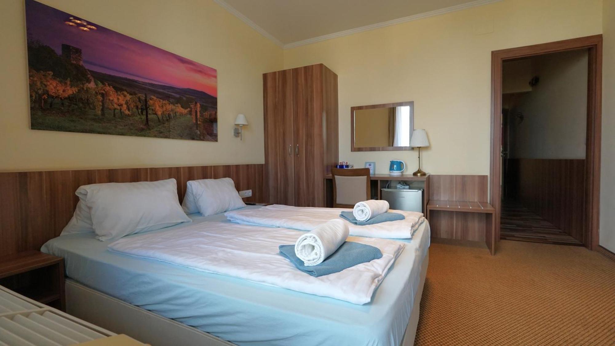 Balaton Colors Beach Hotel شيوفوك المظهر الخارجي الصورة