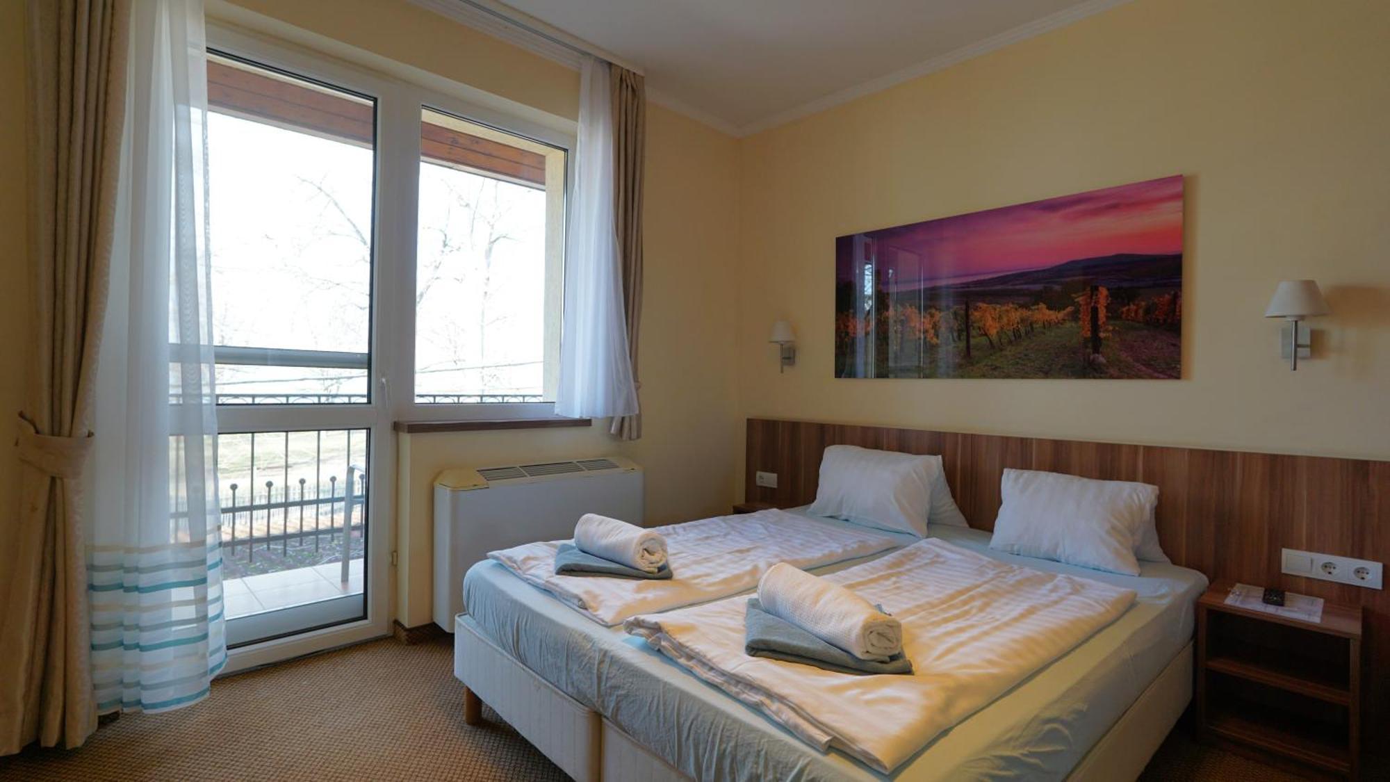 Balaton Colors Beach Hotel شيوفوك المظهر الخارجي الصورة