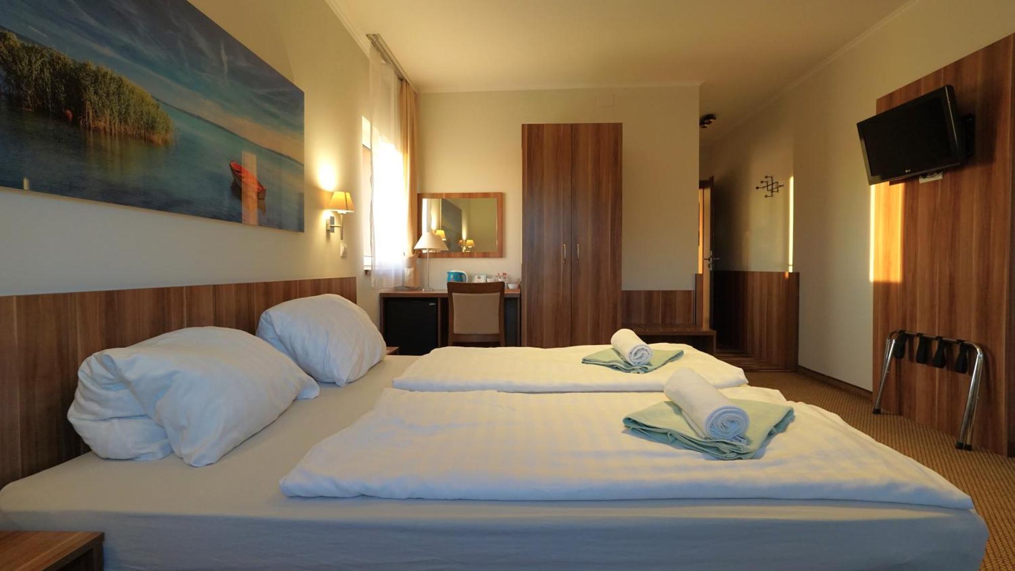 Balaton Colors Beach Hotel شيوفوك المظهر الخارجي الصورة