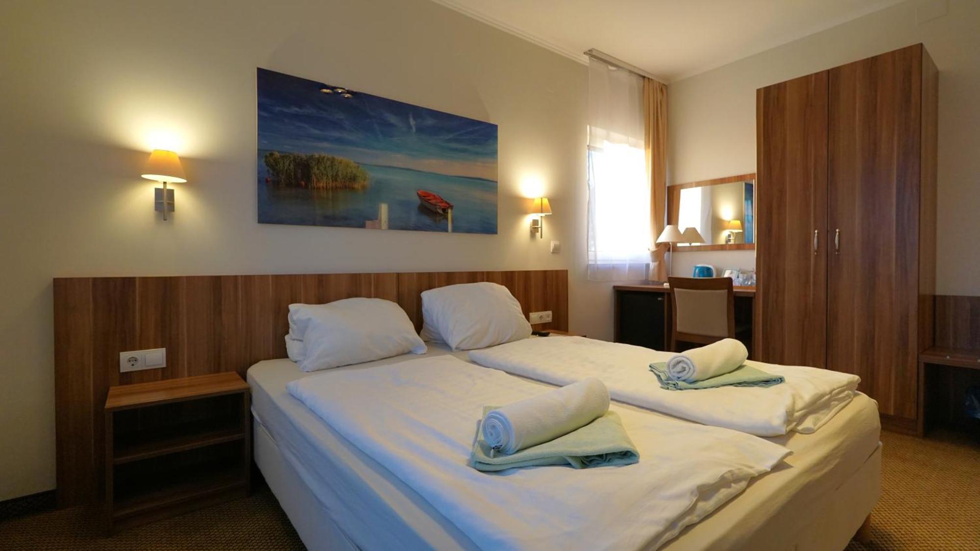 Balaton Colors Beach Hotel شيوفوك المظهر الخارجي الصورة