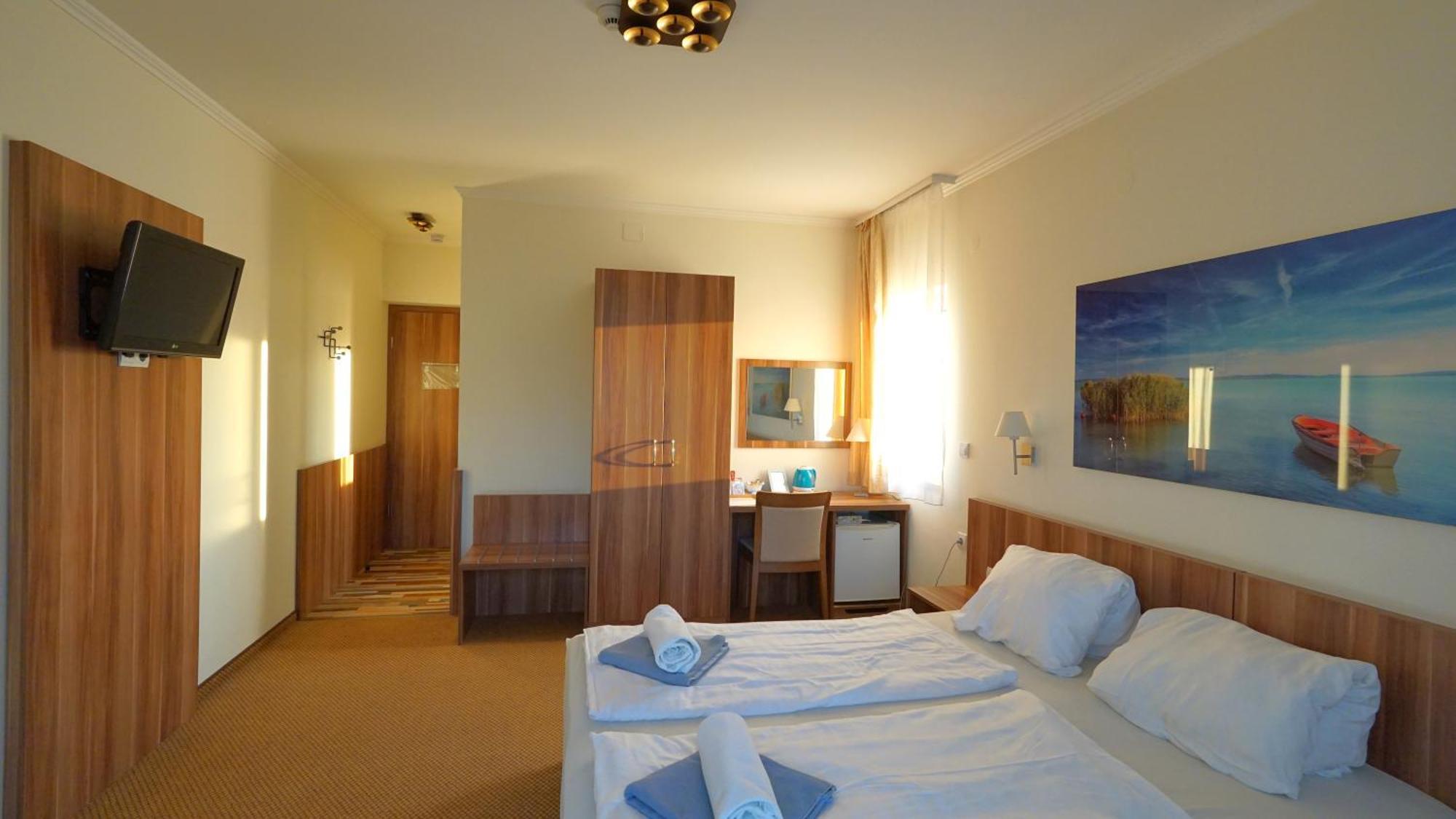 Balaton Colors Beach Hotel شيوفوك المظهر الخارجي الصورة