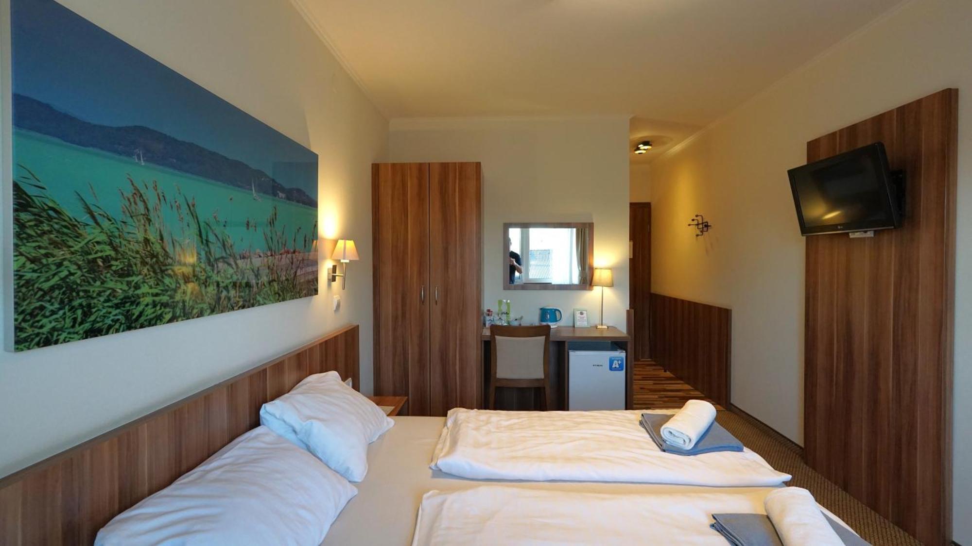 Balaton Colors Beach Hotel شيوفوك المظهر الخارجي الصورة